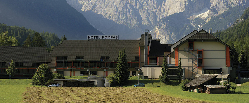 Отель Компас